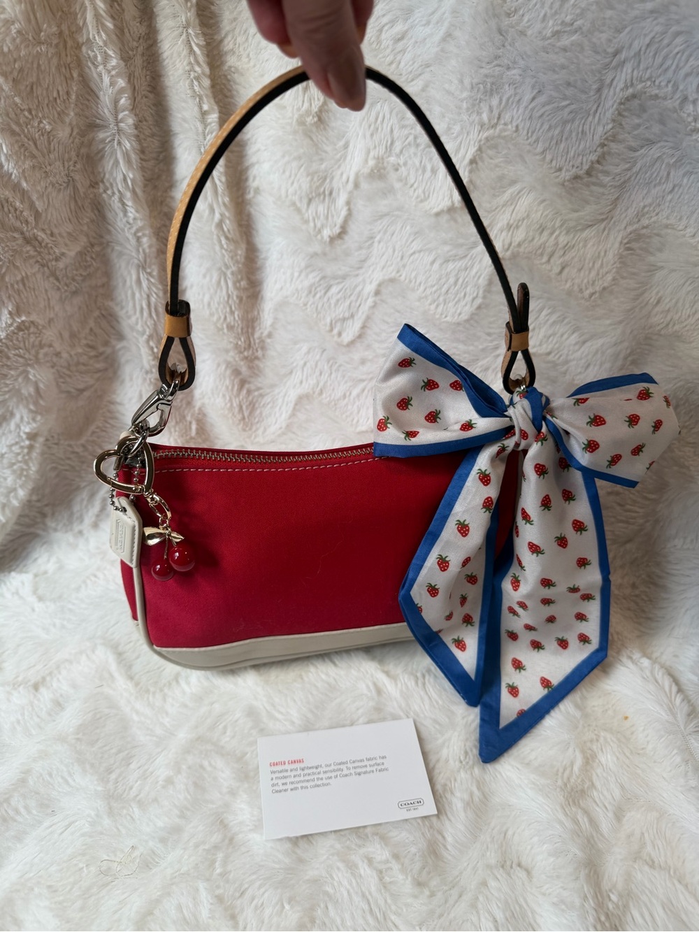 🍓 NEW! Y2K Coach HAMPTONS Red Demi baguette bag 🍓
